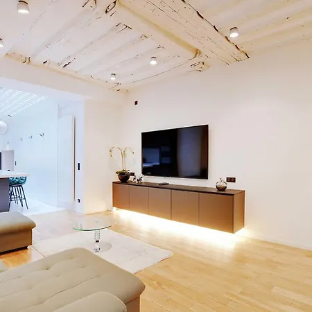 Appartamento Bright & Cosy Palais Royal Parigi